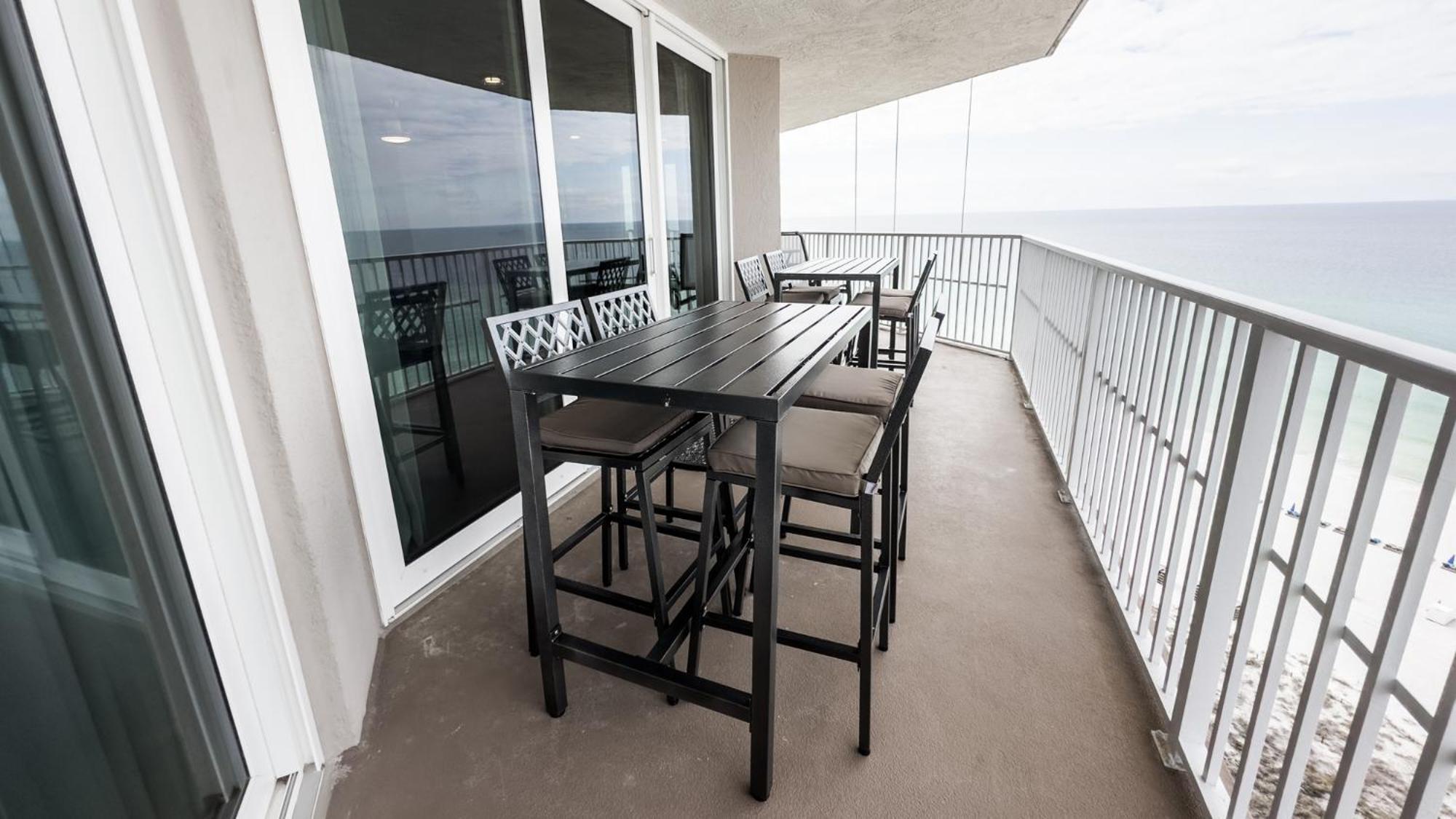New Rental - 3Br 3Ba Corner Beachfront - 2024 Remodel - 3 Pools, Tiki Hut, Gym, Tennis Panama City Beach Esterno foto