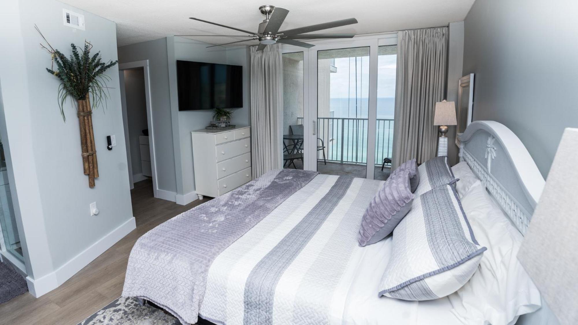 New Rental - 3Br 3Ba Corner Beachfront - 2024 Remodel - 3 Pools, Tiki Hut, Gym, Tennis Panama City Beach Esterno foto